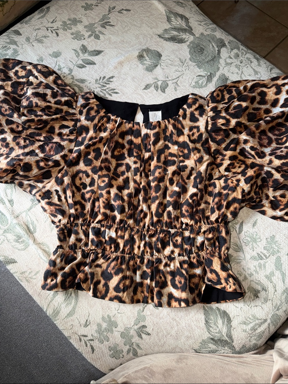 Joie Leopard Print Puff Sleeve Top - Brown/Black